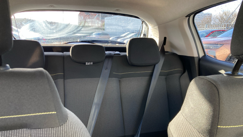 Citroen C3 1.2 PureTech 110 Plus 5dr EAT6 Petrol Hatchback